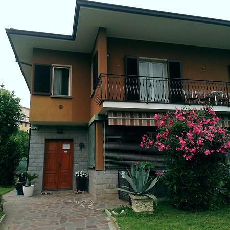 Casa Vacanze Mari, Paratico Bagian luar foto